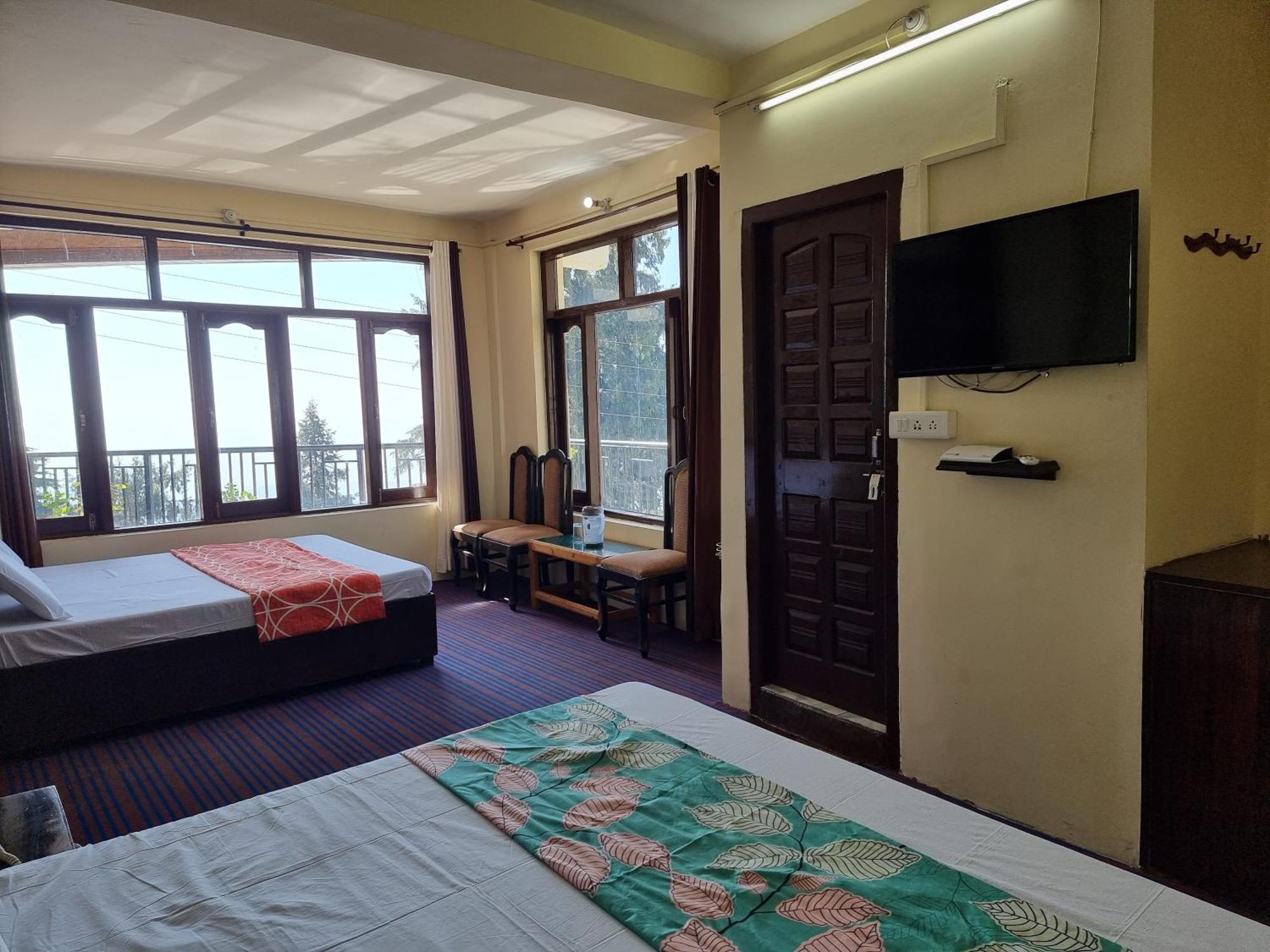 Forest Vibes Kalatop-Rooms And Restaurant Dalhousie Ngoại thất bức ảnh