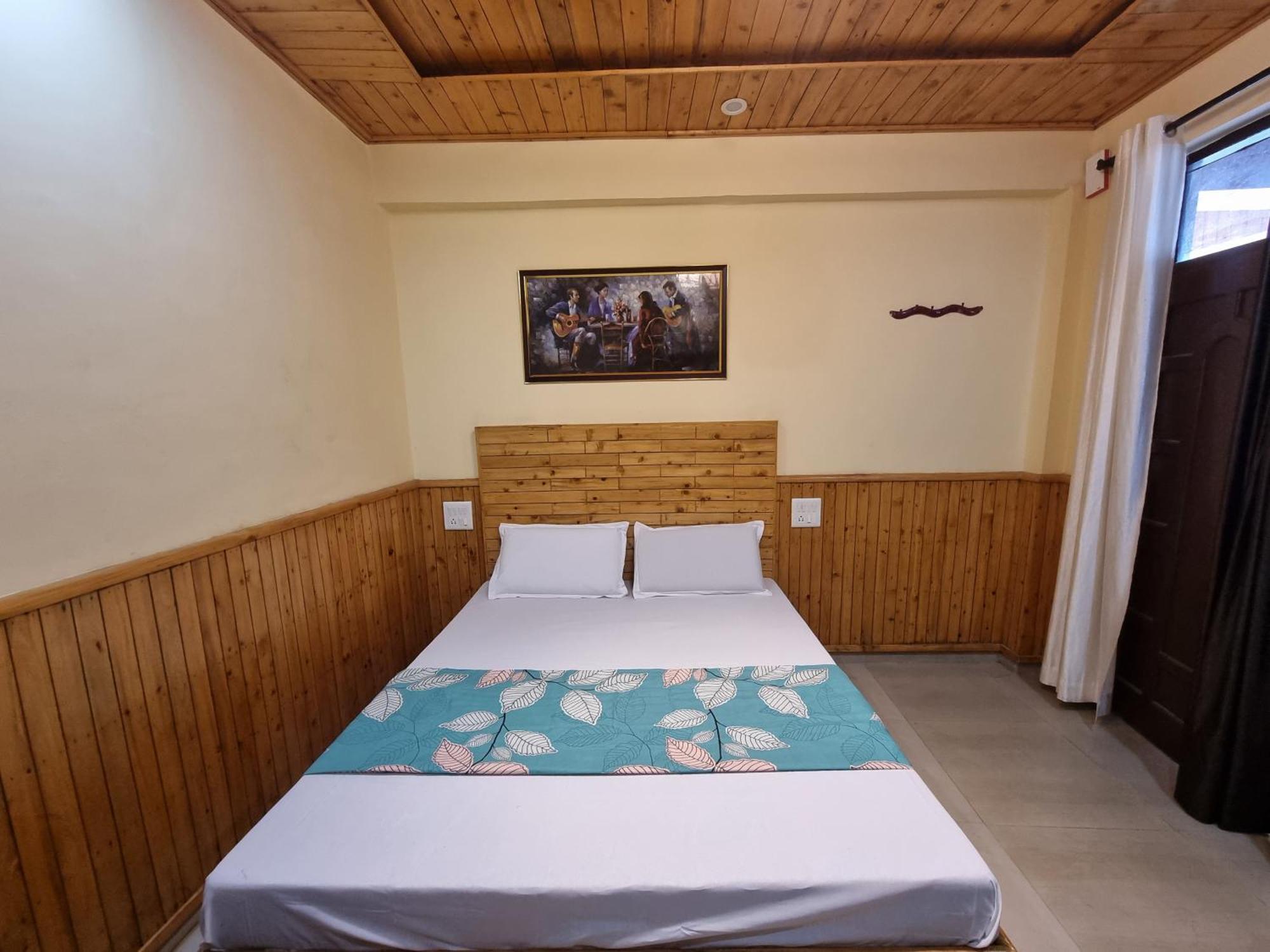 Forest Vibes Kalatop-Rooms And Restaurant Dalhousie Ngoại thất bức ảnh