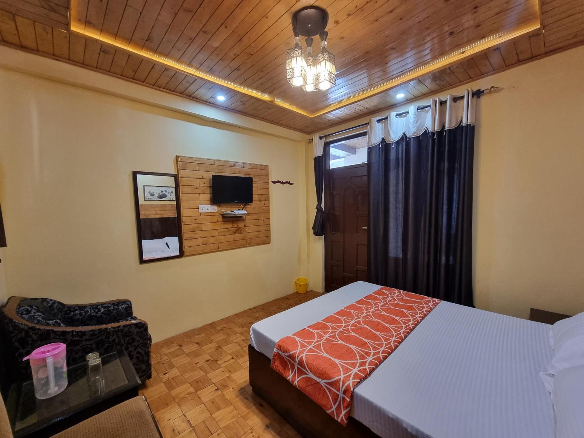 Forest Vibes Kalatop-Rooms And Restaurant Dalhousie Ngoại thất bức ảnh