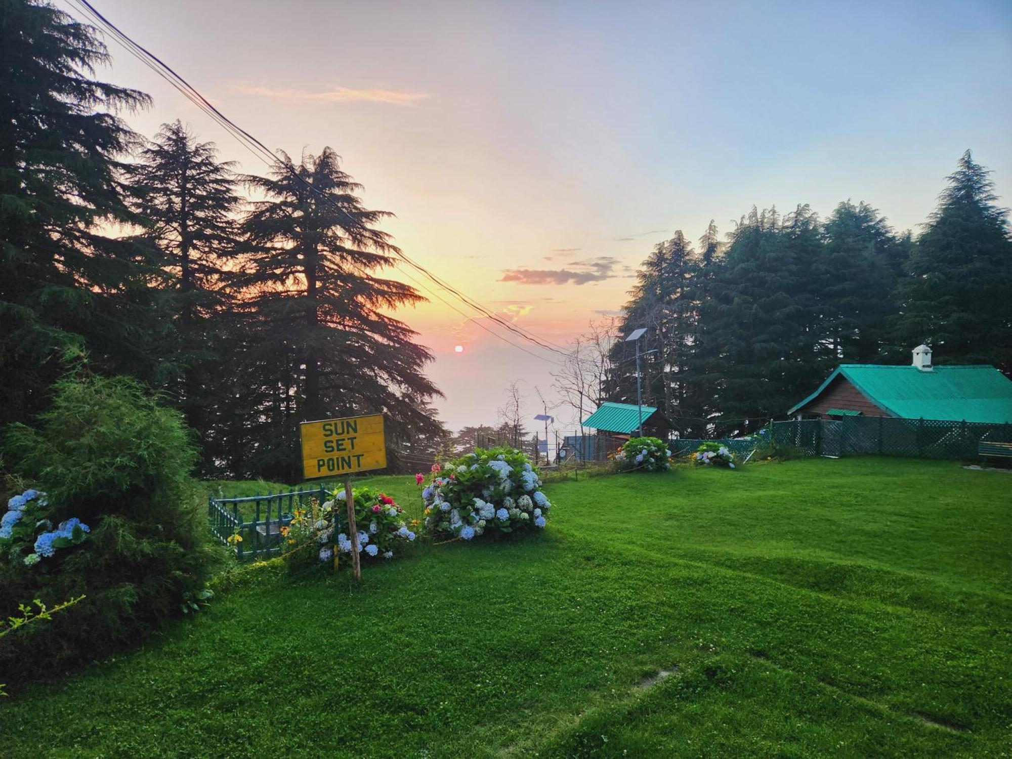 Forest Vibes Kalatop-Rooms And Restaurant Dalhousie Ngoại thất bức ảnh