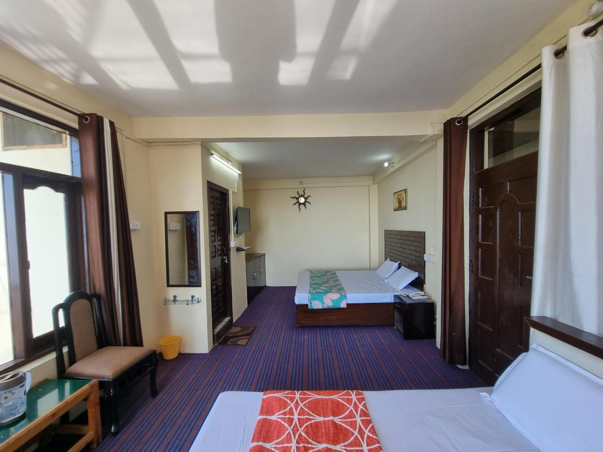 Forest Vibes Kalatop-Rooms And Restaurant Dalhousie Ngoại thất bức ảnh