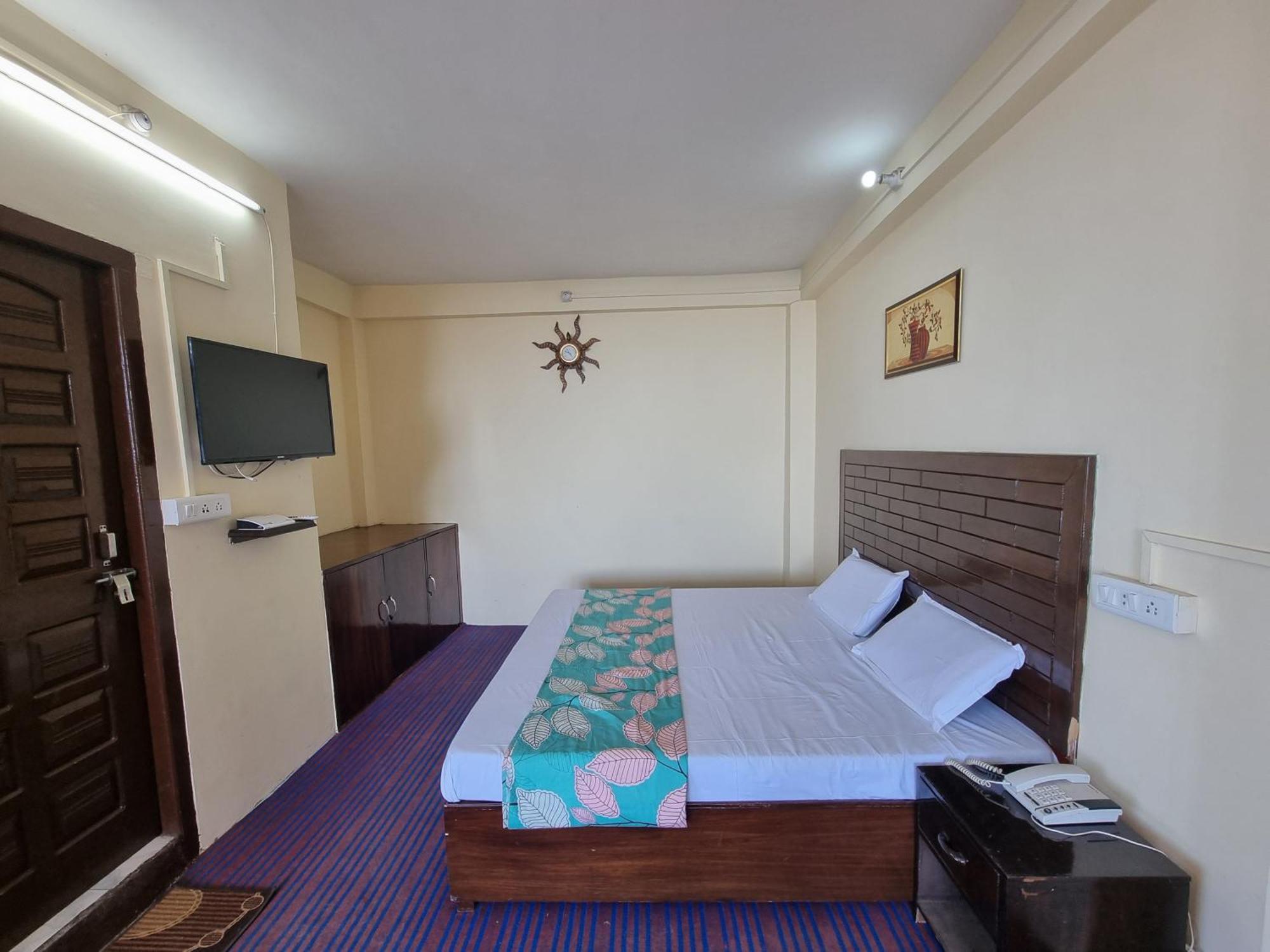 Forest Vibes Kalatop-Rooms And Restaurant Dalhousie Ngoại thất bức ảnh